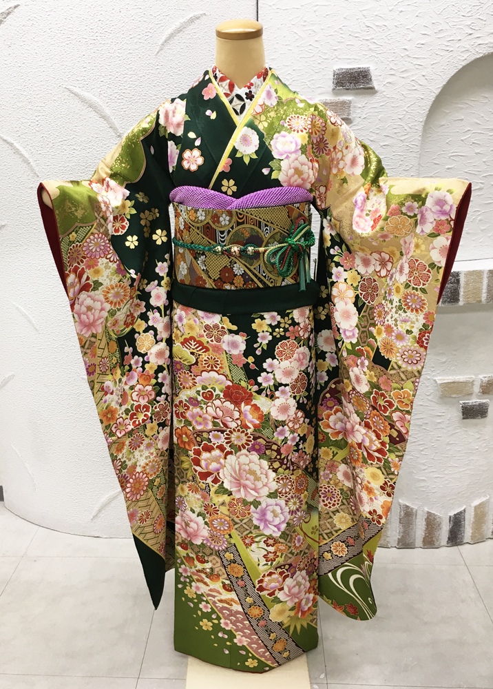 京友禅金駒刺繍振袖【吉祥花・松竹梅・宝づくし⭐️ブラック×オレンジ